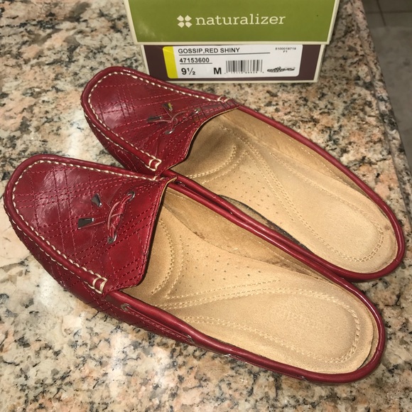 naturalizer mules clearance